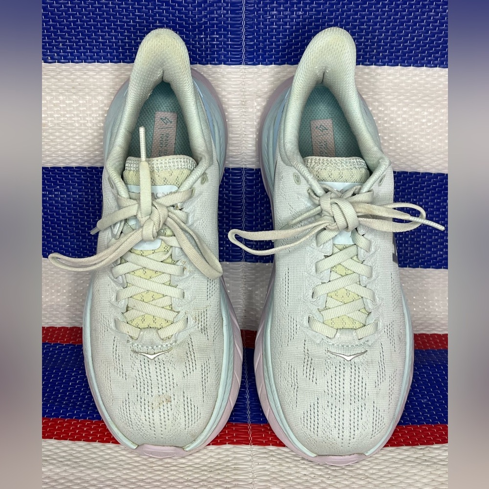 Hoka Mach 4 - Women’s Active Running Shoes - Size 7 Sneakers - Hoka One One - Picture 14 of 16